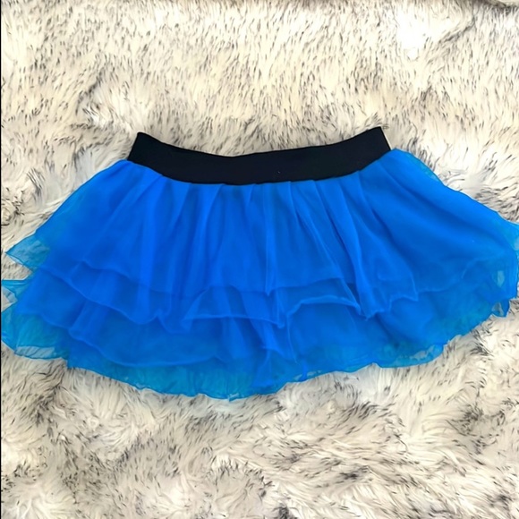 Lace Mask and Tutu Bundle - Picture 4 of 7